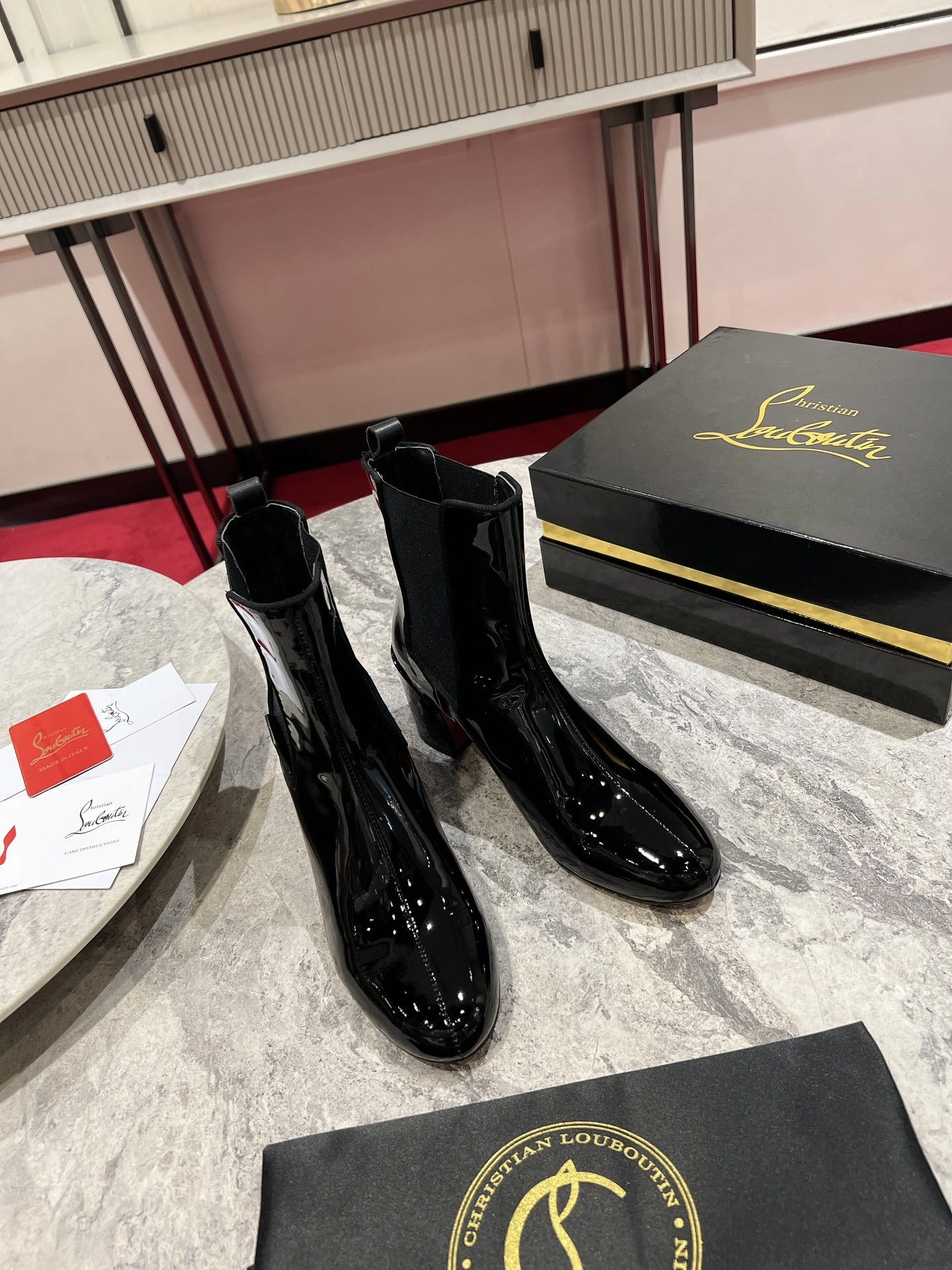 COCO--- 3230460BK01 5.5cmHeel height Turelastic Calfskin item：C-X062L1208R